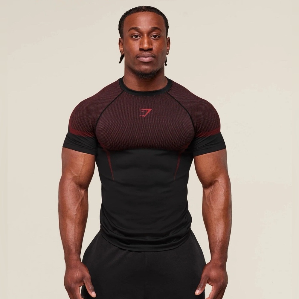 Gymshark Onyx 5.0 Compression Shirt - Black/Carmine Red
